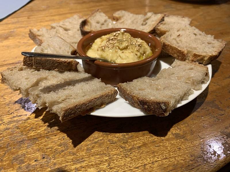 Hummus, per 100g